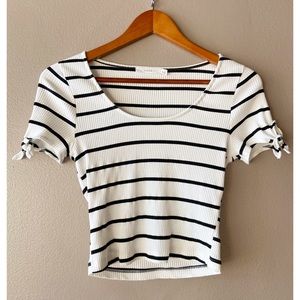 Crop T-Shirt || Lush